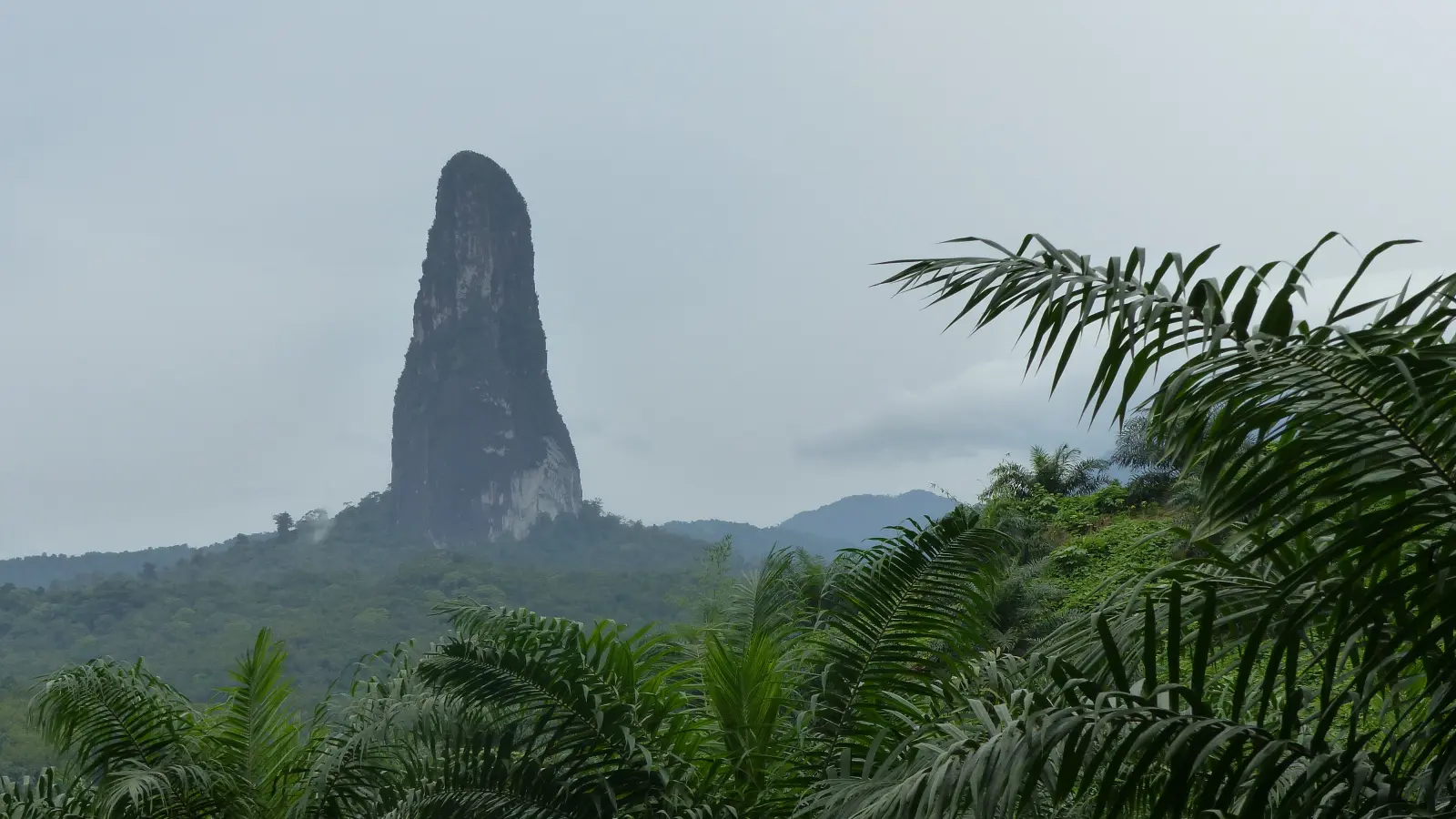 São Tomé dramatic tropical landscape